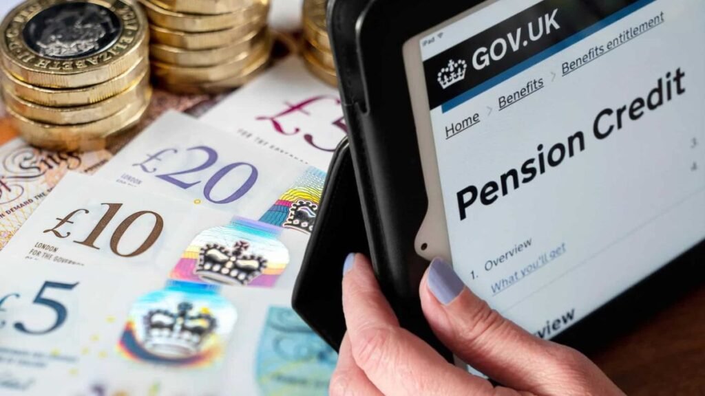 £10,040 in Dual Pension Benefits – Who Qualifies and How to Claim?