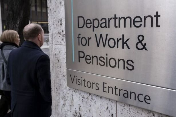DWP Confirms £300 Payout for Millions – Are YOU on the List