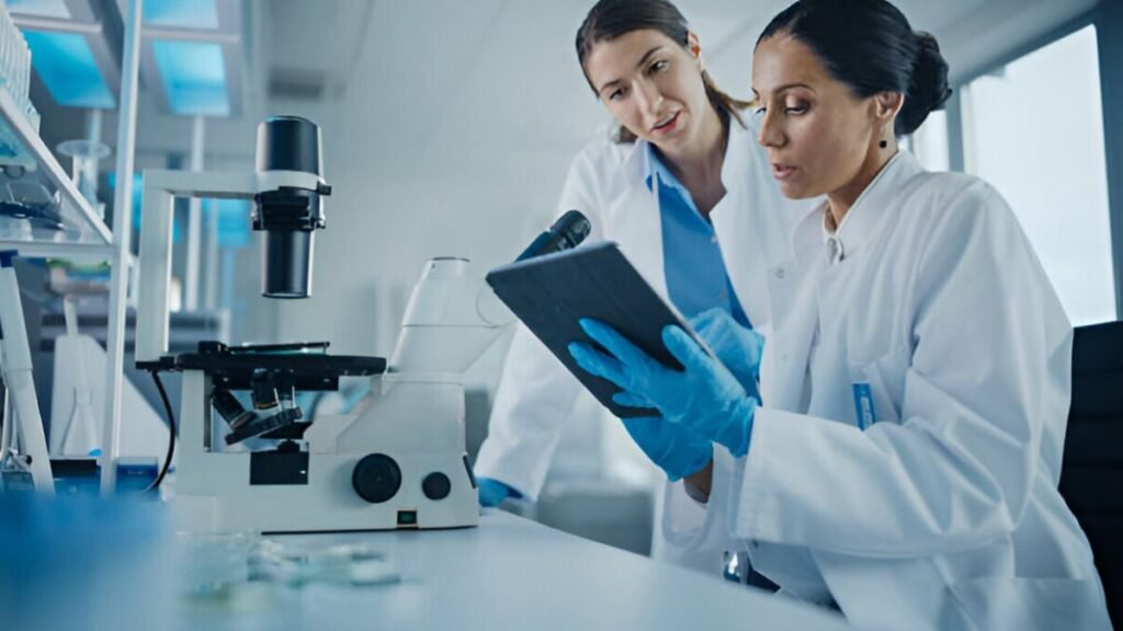12 Major Advantages of Pursuing a D.Pharma Course
